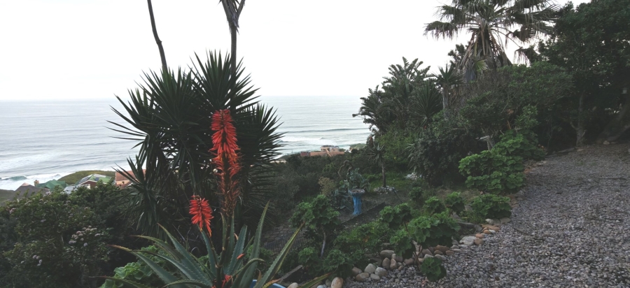 5 Bedroom Property for Sale in Dana Bay Western Cape